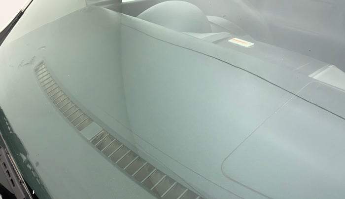 2010 Maruti Wagon R 1.0 VXI, Petrol, Manual, 61,569 km, Front windshield - Minor spot on windshield