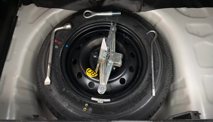 2019 Maruti Swift ZXI PLUS AMT, Petrol, Automatic, 89,899 km, Spare Tyre