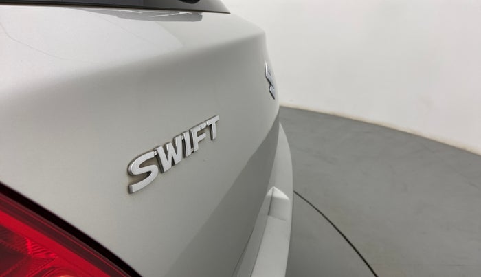 2019 Maruti Swift ZXI PLUS AMT, Petrol, Automatic, 89,899 km, Dicky (Boot door) - Slightly dented
