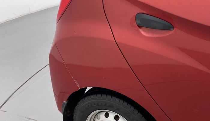 2013 Hyundai Eon ERA PLUS, Petrol, Manual, 11,221 km, Right quarter panel - Minor scratches
