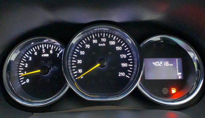 2017 Renault Duster RXL PETROL, Petrol, Manual, 40,296 km, Odometer Image