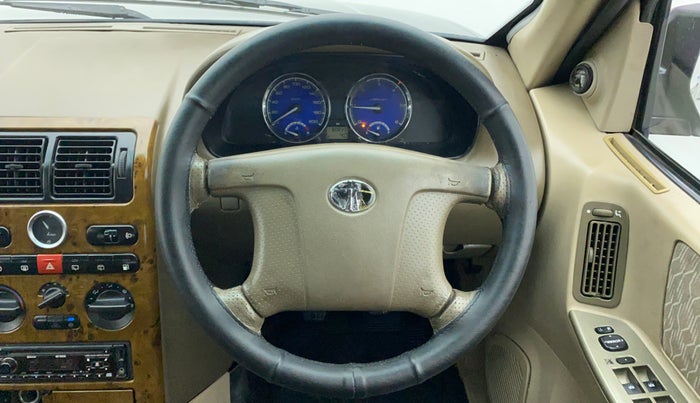 2014 Tata Safari 4X2 EX DICOR BS IV, Diesel, Manual, 80,897 km, Steering Wheel Close Up