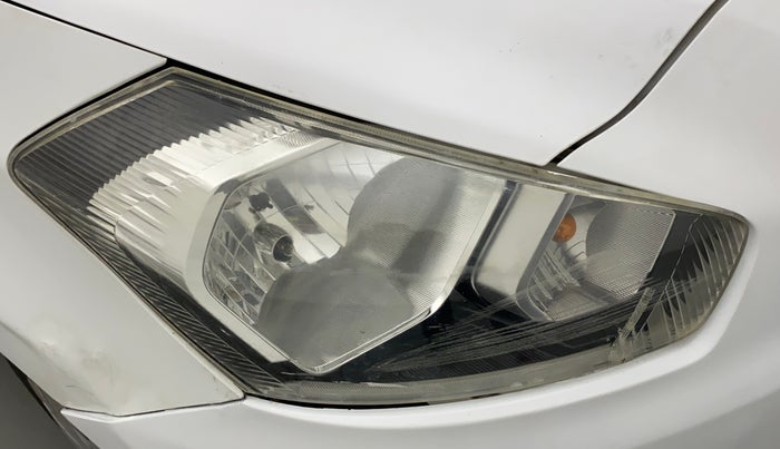 2017 Datsun Go T, Petrol, Manual, 59,584 km, Right headlight - Minor scratches