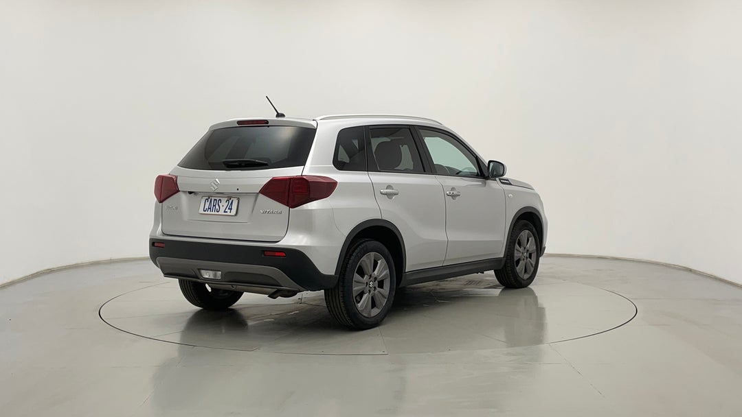 2022 Suzuki Vitara 1.6l, Automatic, 56868 km, Right Back Diagonal (45- Degree) View