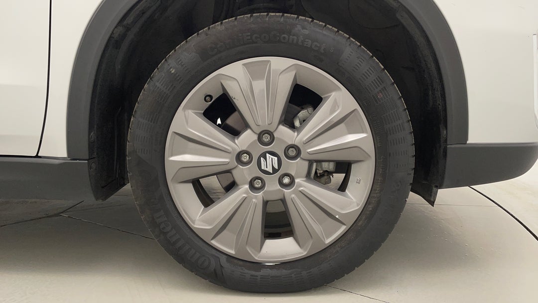 2022 Suzuki Vitara 1.6l, Automatic, 56868 km, Right Front Wheel