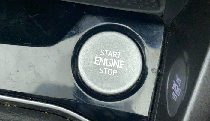 2022 Volkswagen TAIGUN TOPLINE 1.0 TSI MT, Petrol, Manual, 27,861 km, Keyless Start/ Stop Button