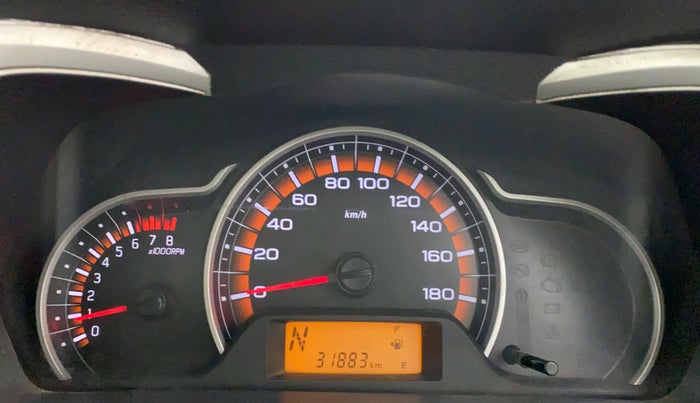 2016 Maruti Alto K10 VXI AMT P, Petrol, Automatic, 32,224 km, Odometer Image