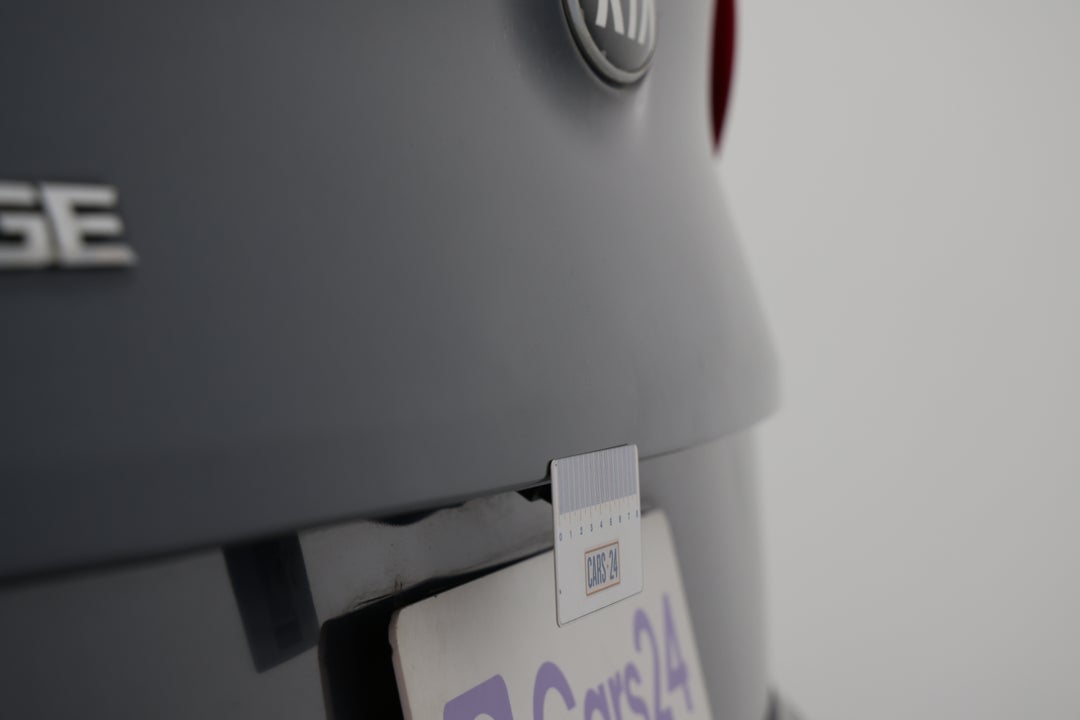 2017 Kia Sportage Si Premium (FWD), Automatic, 80033 km, Boot / Tailgate Tailgate Dent