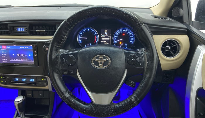 2017 Toyota Corolla Altis VL AT, Petrol, Automatic, 34,919 km, Steering Wheel Close Up