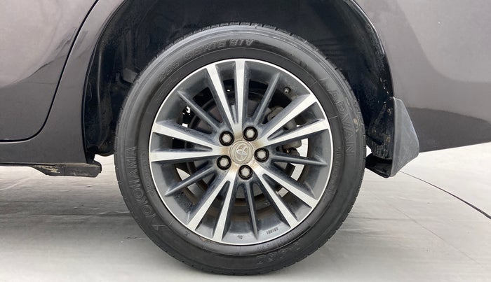 2017 Toyota Corolla Altis VL AT, Petrol, Automatic, 34,919 km, Left Rear Wheel