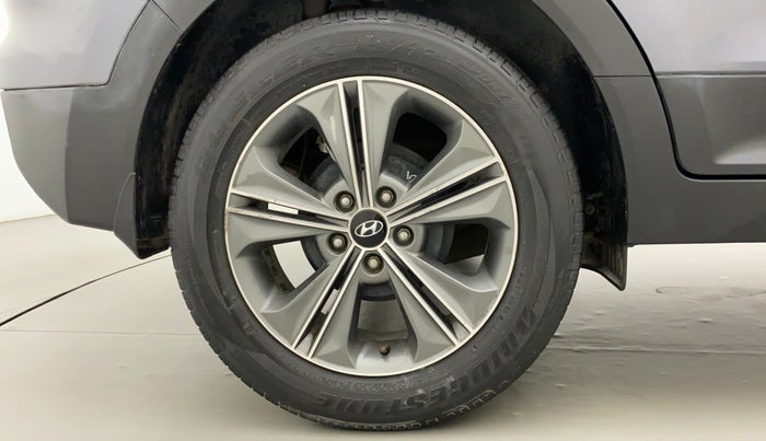 2016 Hyundai Creta SX PLUS AT 1.6 PETROL, Petrol, Automatic, 50,299 km, Right Rear Wheel