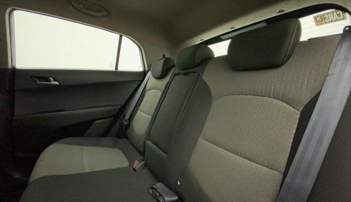 2016 Hyundai Creta SX PLUS AT 1.6 PETROL, Petrol, Automatic, 50,299 km, Right Side Rear Door Cabin
