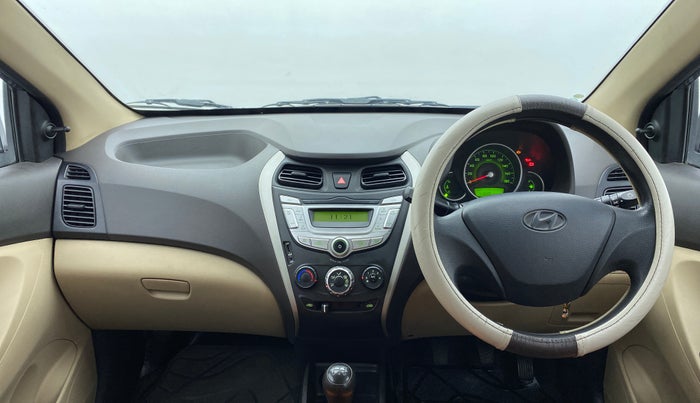 2017 Hyundai Eon MAGNA PLUS, Petrol, Manual, 41,735 km, Dashboard View