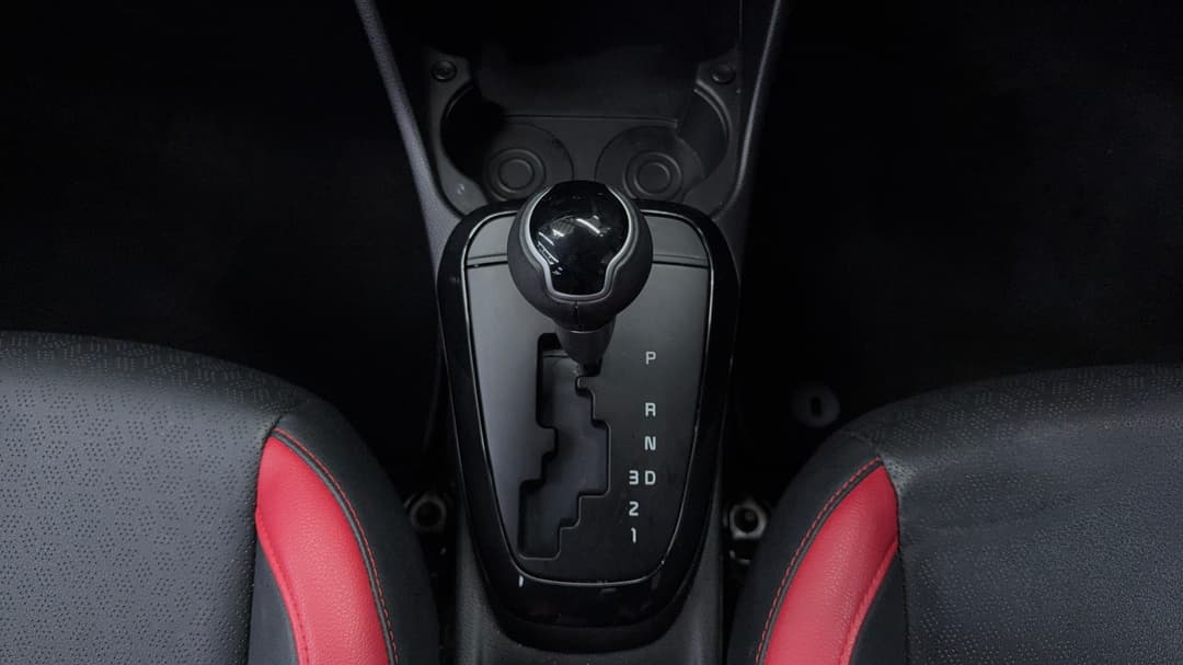 2022 Kia Picanto Gt-line (pe), Automatic, 19794 km, Gear Lever 