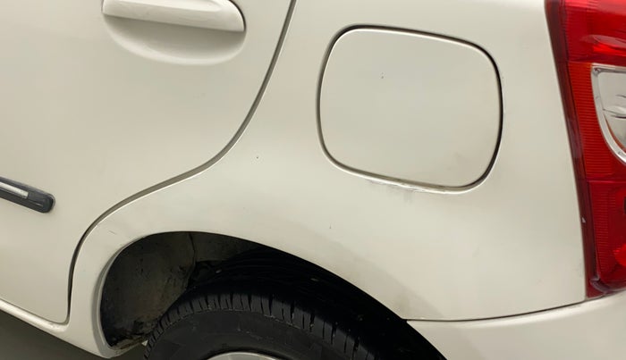2014 Toyota Etios Liva G, Petrol, Manual, 31,381 km, Left quarter panel - Slightly dented