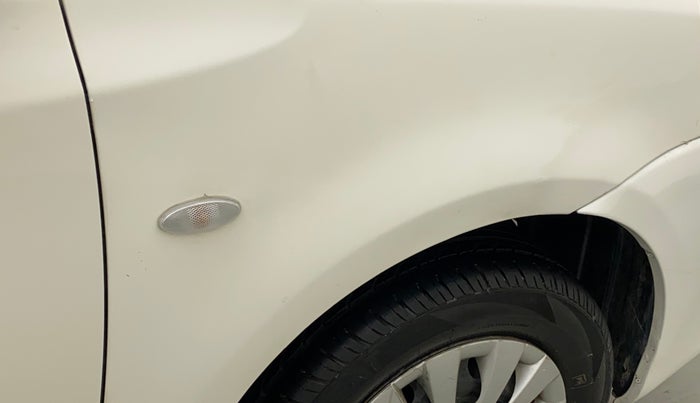 2014 Toyota Etios Liva G, Petrol, Manual, 31,381 km, Right fender - Minor scratches