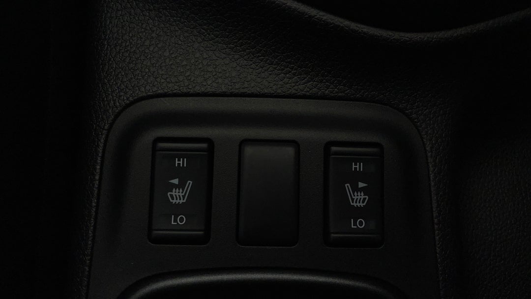 2023 Nissan Navara Pro-4x (4x4), Automatic, 20610 km, Ventilated Seats