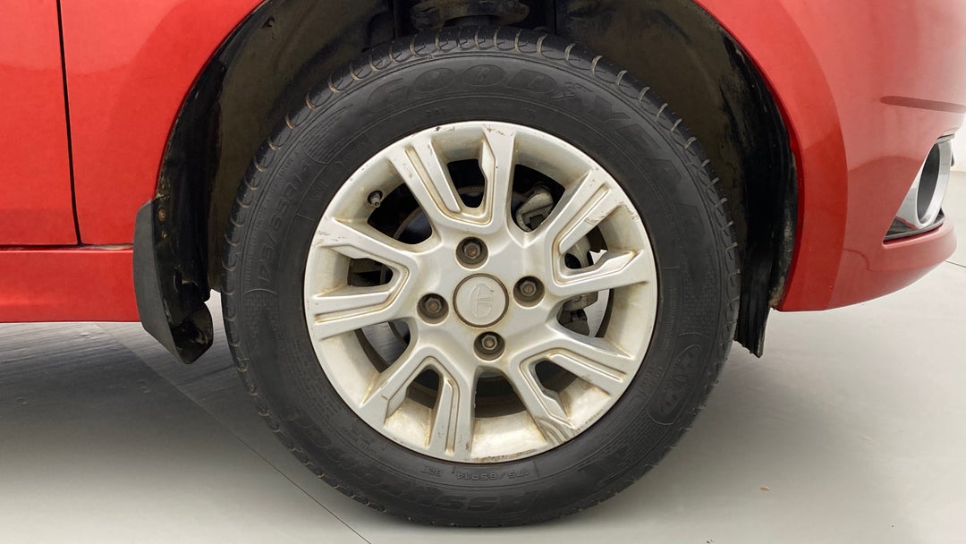 Right Front Wheel