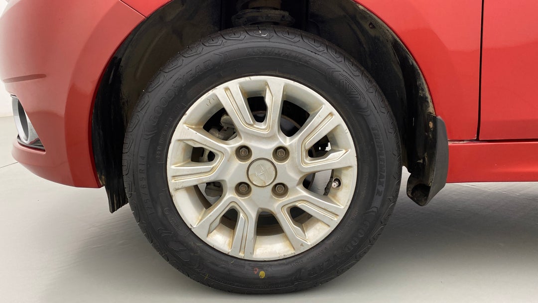 Left Front Wheel