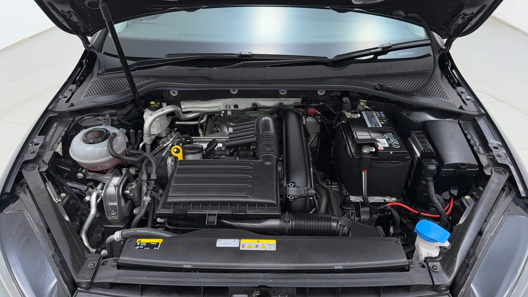 Open Bonnet (Engine)