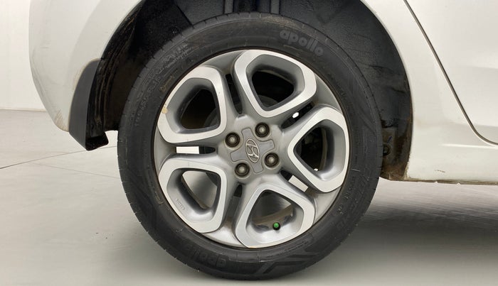 2019 Hyundai Elite i20 1.2 SPORTZ PLUS DUAL TONE VTVT, Petrol, Manual, 29,191 km, Right Rear Wheel