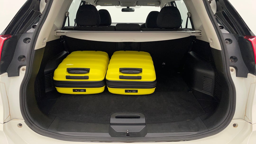 2020 Nissan X-trail St (2wd) (5yr), Automatic, 41212 km, Boot Inside View with Luggage