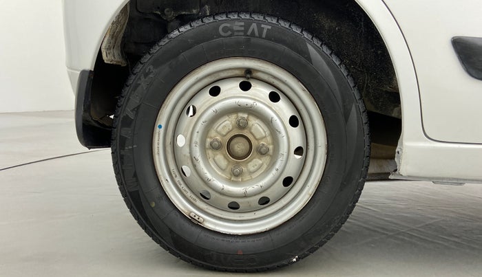 2014 Maruti Wagon R 1.0 LXI, Petrol, Manual, 63,566 km, Right Rear Wheel