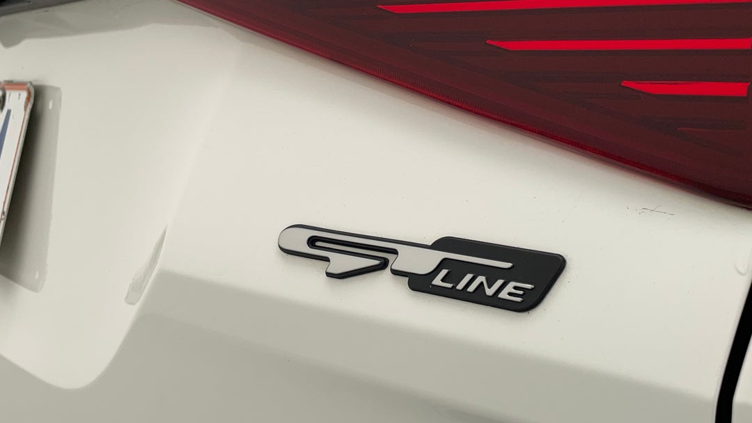 Badge (Boot Right Side)