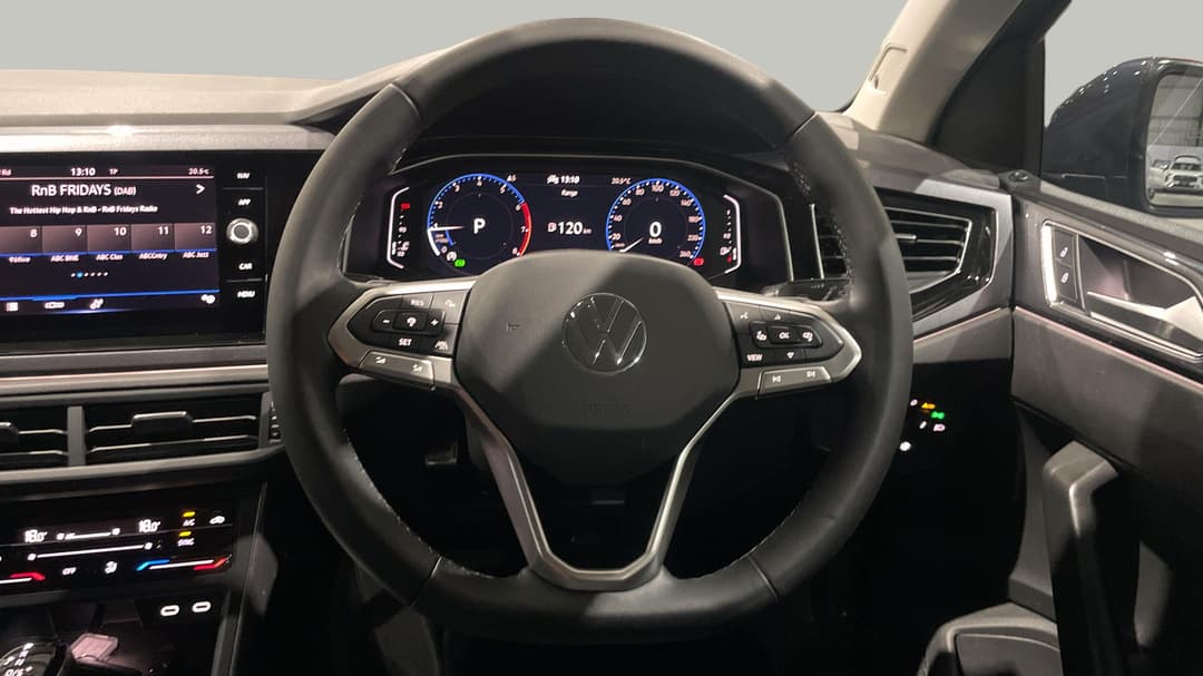 2023 Volkswagen Polo Style (restricted Features), Automatic, 21885 km, Steering Wheel Close-up