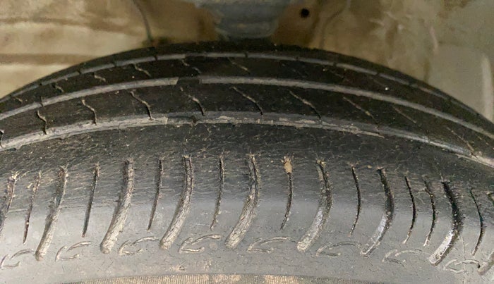 2019 Maruti S PRESSO VXI+, Petrol, Manual, 51,395 km, Left Front Tyre Tread