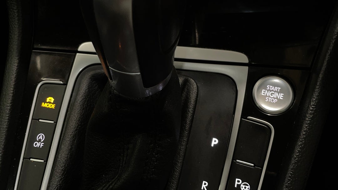 2017 Volkswagen Golf 110 Tsi Highline, Automatic, 86965 km, Keyless / Button Start