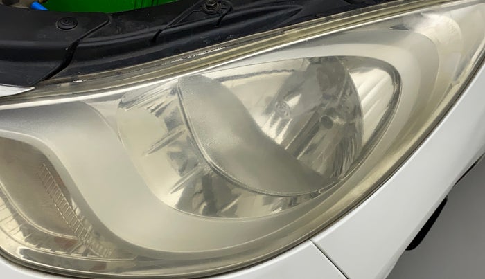 2011 Hyundai i10 MAGNA 1.1, CNG, Manual, 1,03,464 km, Left headlight - No waterlogging