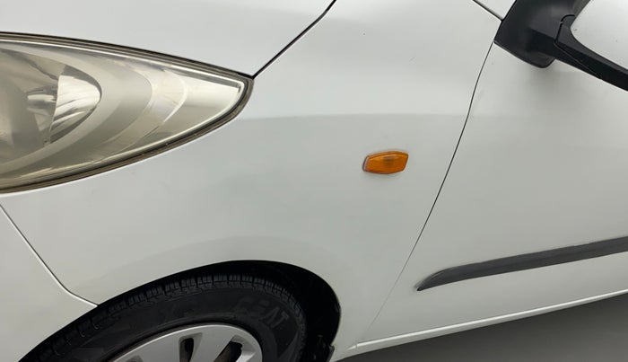 2011 Hyundai i10 MAGNA 1.1, CNG, Manual, 1,03,464 km, Left fender - Minor scratches
