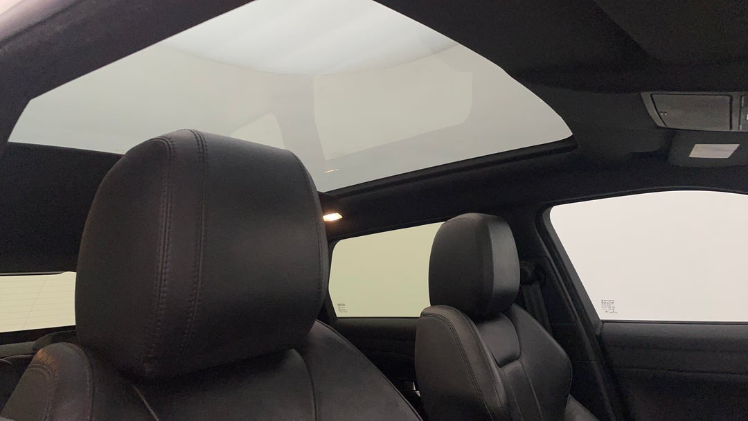 Interior Sunroof/Moonroof