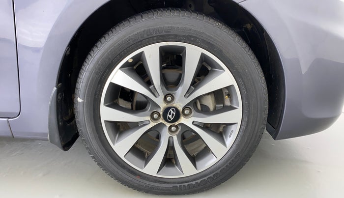 2014 Hyundai Verna FLUIDIC 1.6 SX VTVT, Petrol, Manual, 80,091 km, Right Front Wheel