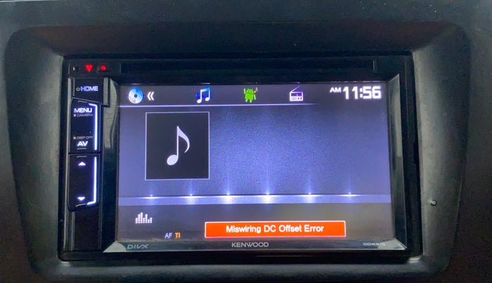 2018 Mahindra TUV300 T4+, Diesel, Manual, 43,078 km, Infotainment system - Music system not functional