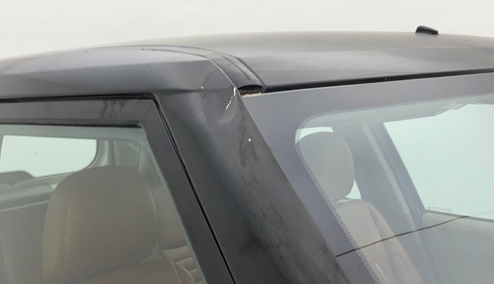 2018 Mahindra TUV300 T4+, Diesel, Manual, 43,078 km, Right A pillar - Slightly dented
