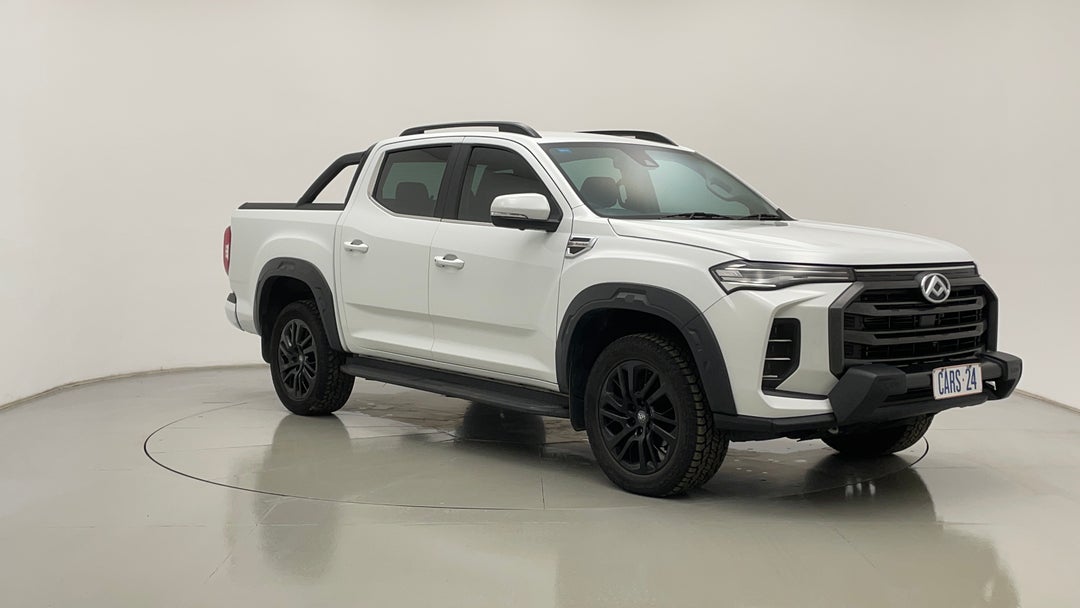 Right Front Diagonal (45- Degree) View