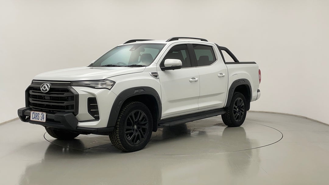 Left Front Diagonal (45- Degree) View