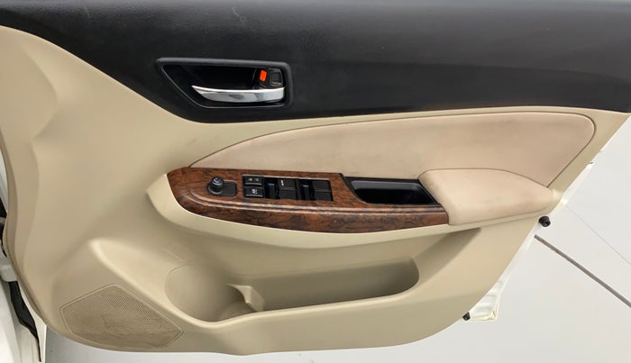2019 Maruti Dzire VXI, CNG, Manual, 63,479 km, Driver Side Door Panels Control