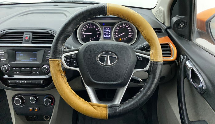 2017 Tata Tiago XZA PETROL, Petrol, Automatic, 28,739 km, Steering Wheel Close Up