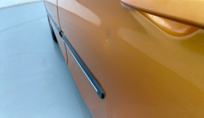2017 Tata Tiago XZA PETROL, Petrol, Automatic, 28,739 km, Rear left door - Slightly dented