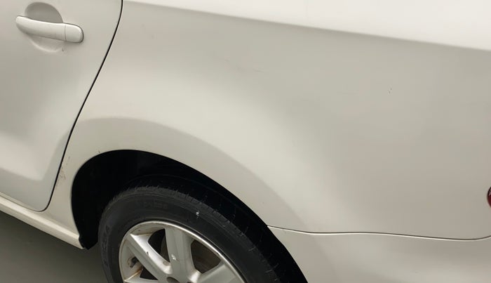 2011 Volkswagen Vento COMFORTLINE 1.6, Petrol, Manual, 63,903 km, Left quarter panel - Minor scratches