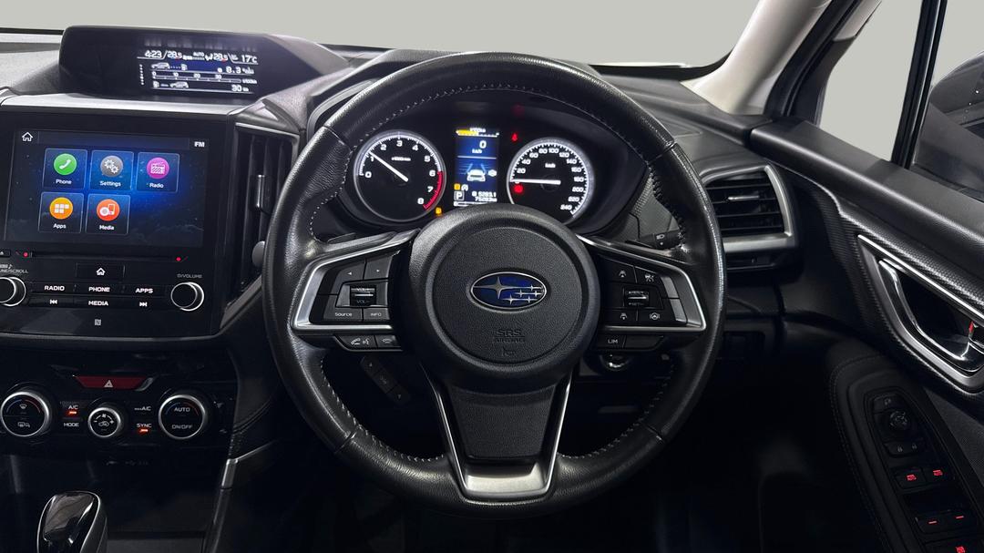 2021 Subaru Forester 2.5i (AWD), Automatic, 75283 km, Steering Wheel Close-up