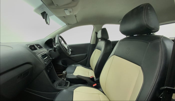 2014 Volkswagen Polo COMFORTLINE 1.5L DIESEL, Diesel, Manual, 93,286 km, Right Side Front Door Cabin
