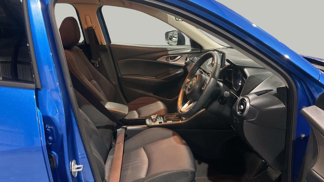 2019 Mazda CX-3 Maxx Sport (FWD), Automatic, 28078 km, Right Side Front Door Cabin View