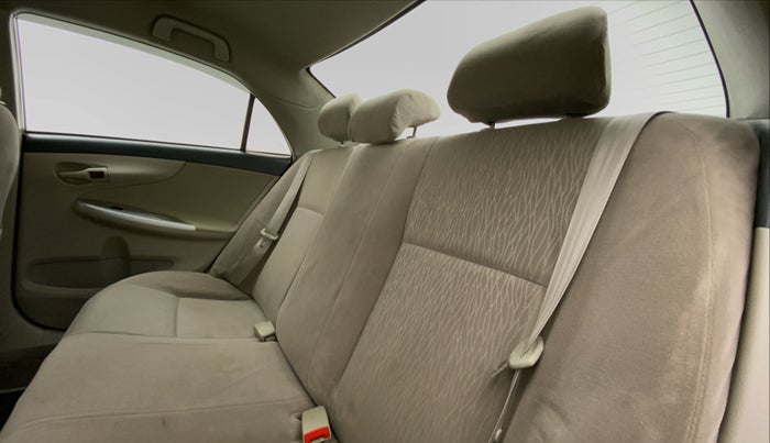 2012 Toyota Corolla Altis J, Petrol, Manual, 1,00,002 km, Right Side Rear Door Cabin