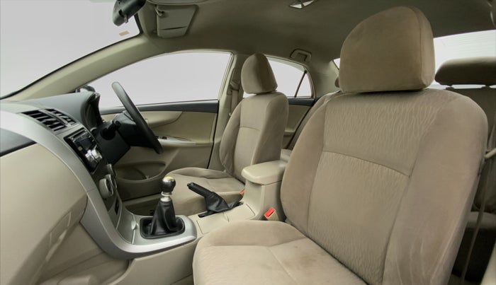 2012 Toyota Corolla Altis J, Petrol, Manual, 1,00,002 km, Right Side Front Door Cabin