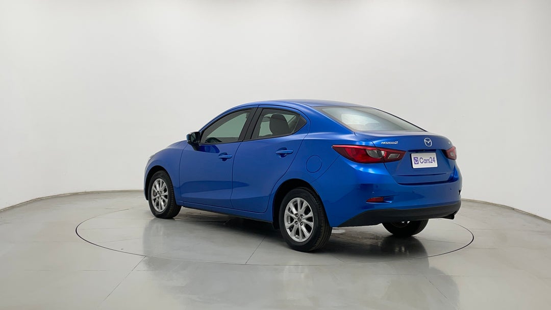 Left Back Diagonal (45- Degree) View