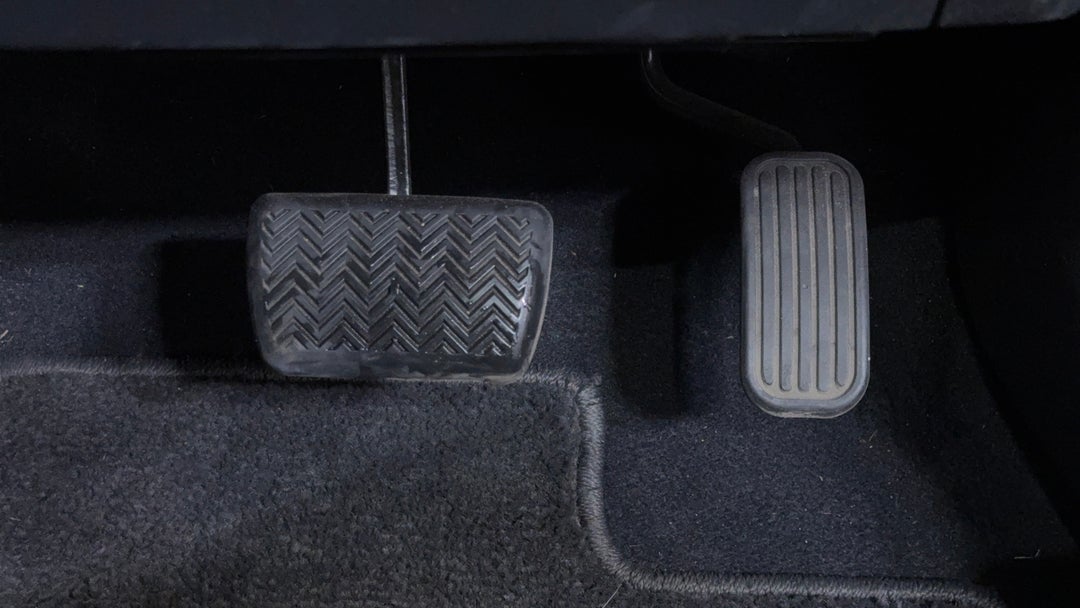 Pedals and Footmat